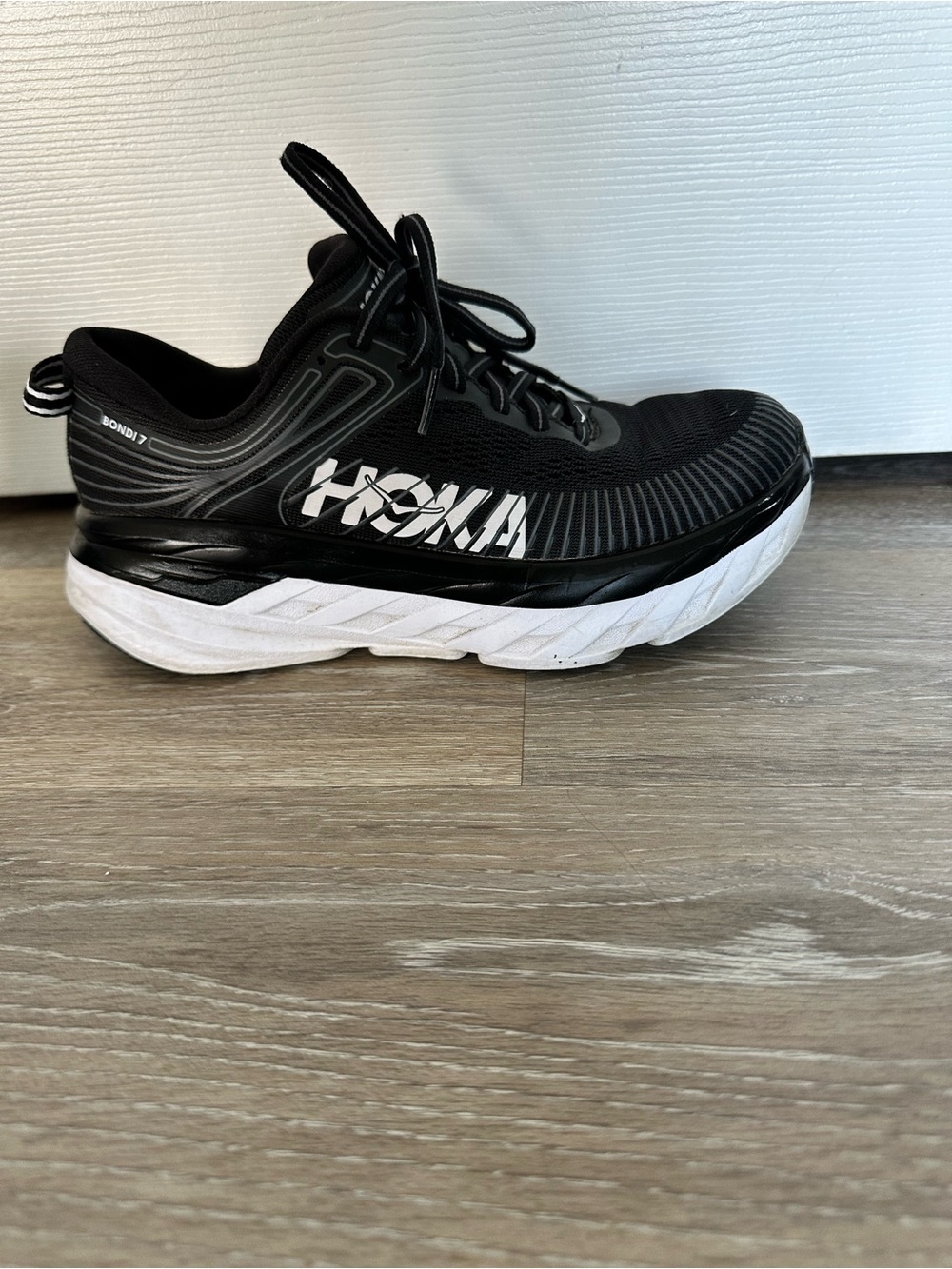 Hoka Bondi 7 Black White womens Running Shoes sneakers 6.5 walking one one - Picture 3 of 14